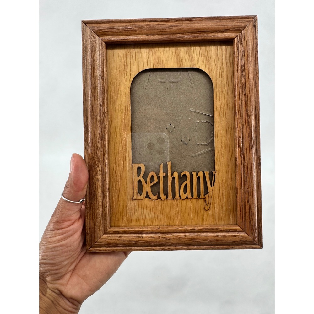 VTG Bethany Personalized Wooden Photo Frame Oak Finish 5x7 Tabletop Decor